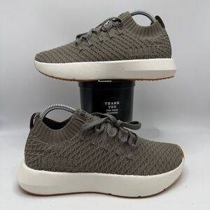 NOBULL Knit Runner – Olive / Gum
Size 7.5 Men / 9 Women (EUR 40.5)
